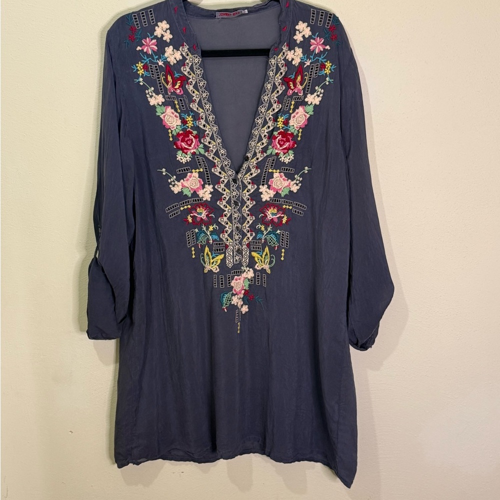 Johnny Was Beatrix Blue Embroidered V-Neck Tunic with Multicolor Floral Detail
